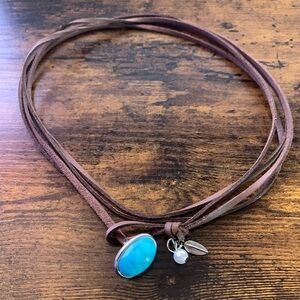 💙 Adjustable Choker Necklace with Turquoise Pendant